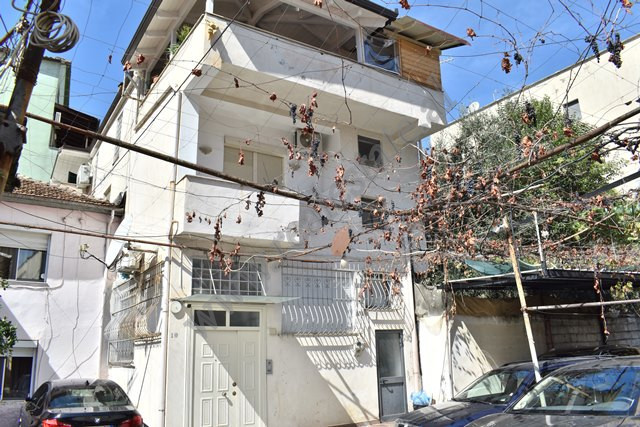 Villa for rent in Kont Urani Street, between Durresi Street and Kavaja Street, in Tirana, Albania.
